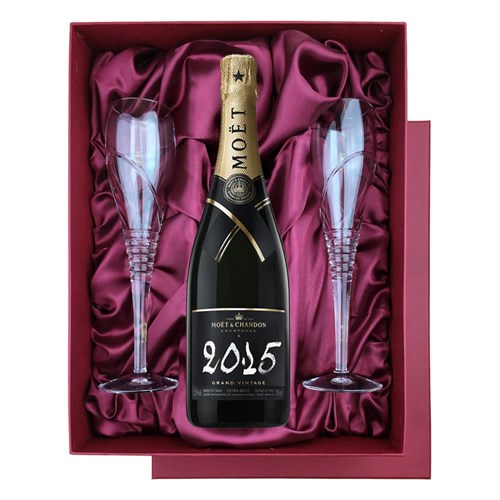 Moet And Chandon Brut Vintage 2013-15 Champagne 75cl in Red Luxury Presentation Set With Flutes